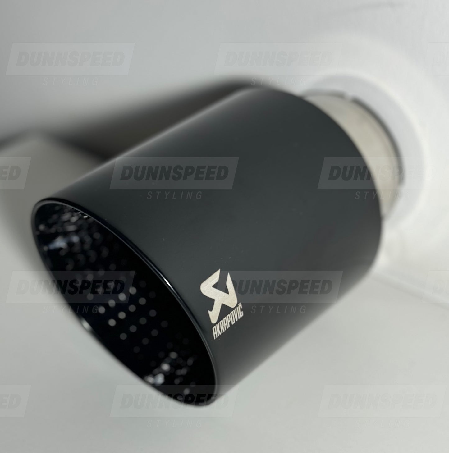 Akrapović 4” Exhaust Tips - Gloss Black