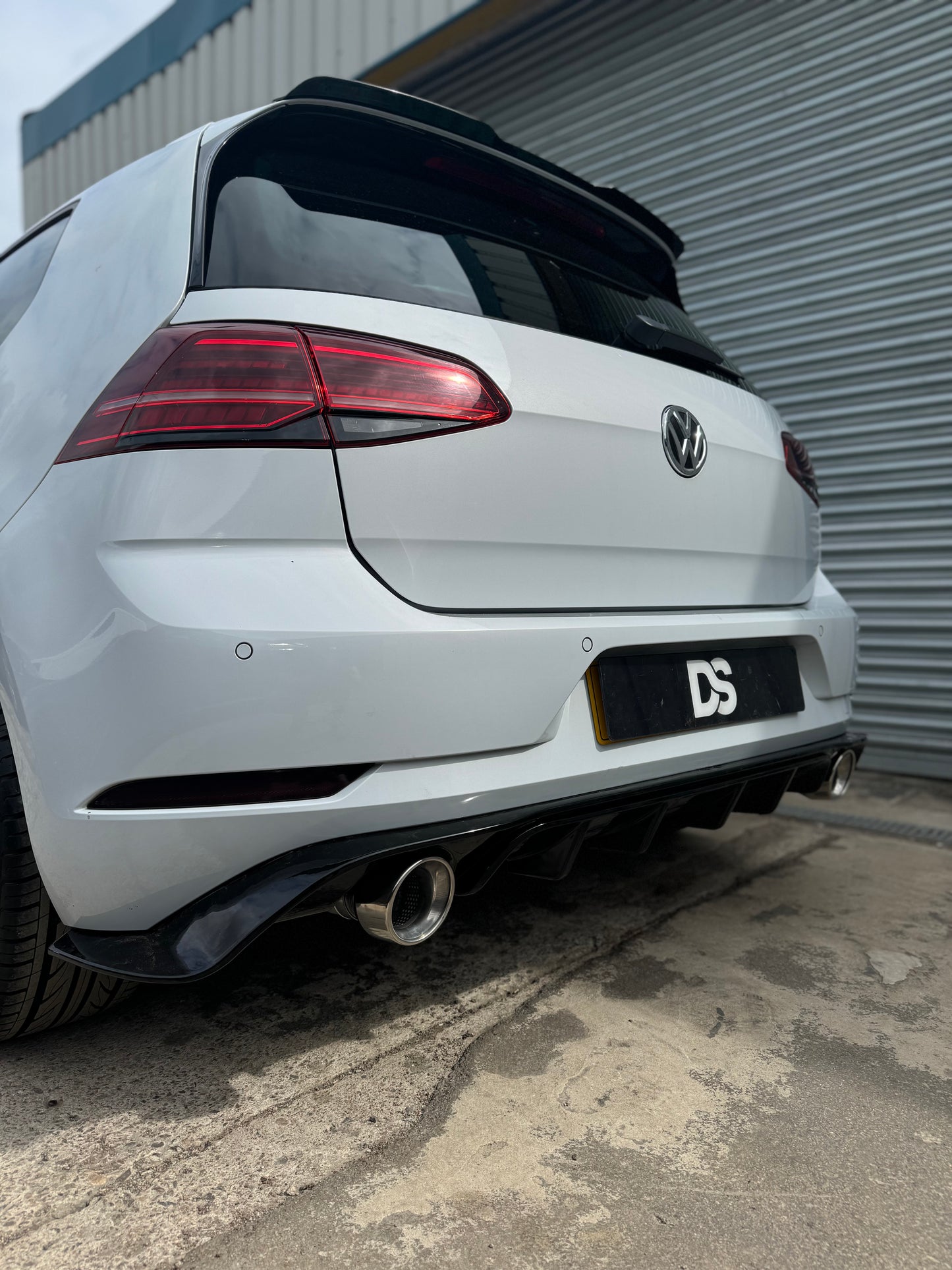 MK7.5 Volkswagen Golf TCR Diffuser